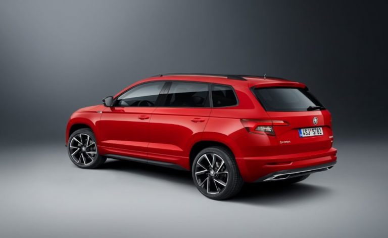 Skoda Karoq Sportline. La versión más deportiva verá la luz en el Salón de París