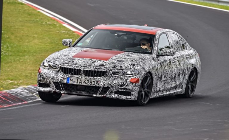 BMW Serie 3 2019. Se deja ver por el circuito de Nürburgring