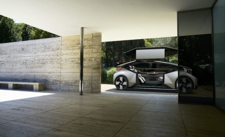 Volvo 360c. El vehículo autónomo del futuro