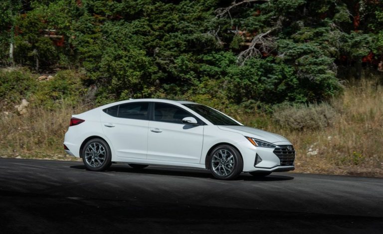 Hyundai Elantra. En Estados Unidos arranca en 17.100 dólares