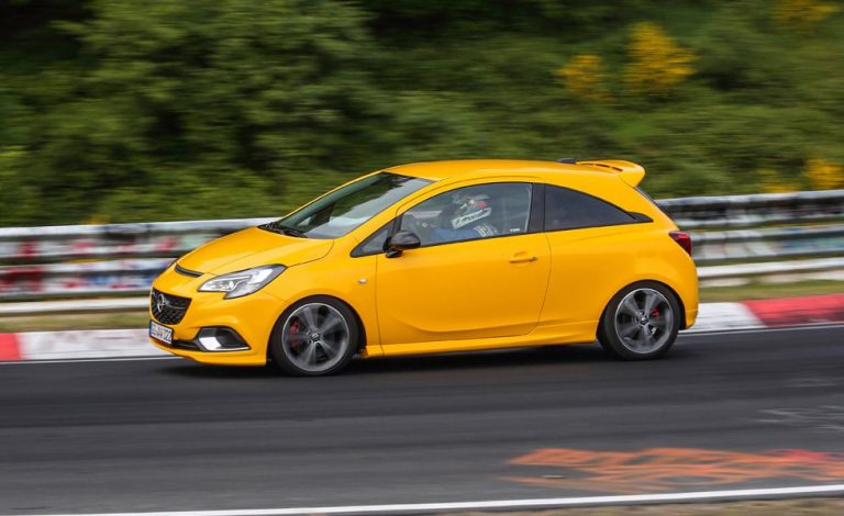 Conducimos el Opel Corsa GSi. Un juguete muy divertido