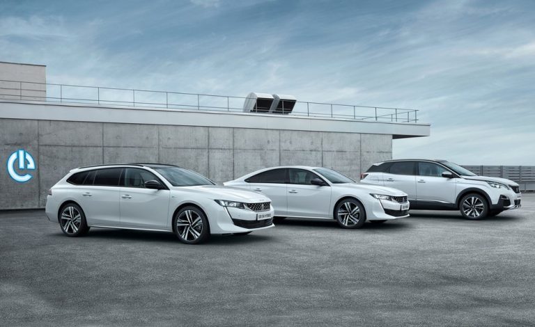 Peugeot 508 y Peugeot 3008. Estrenan versiones HYBRID e HYBRID4