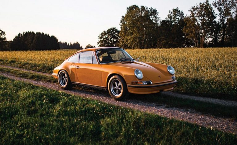 Porsche 911 Carrera RS 2.7. Es un prototipo y será subastado