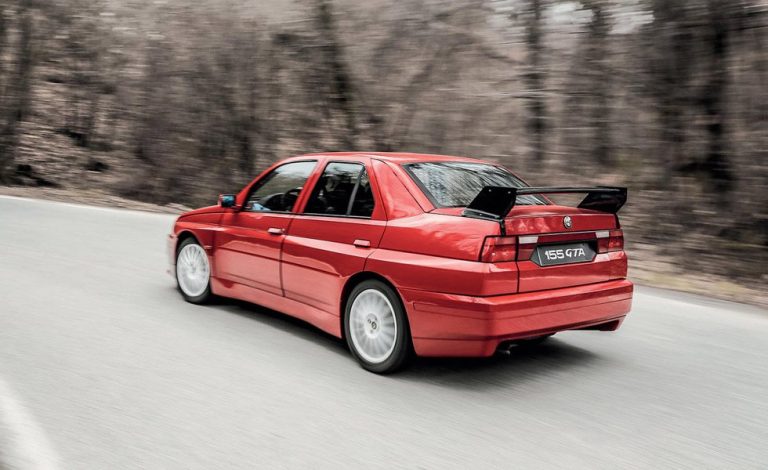 Alfa Romeo 155 GTA Stradale. ¿Quieres un vehículo único?