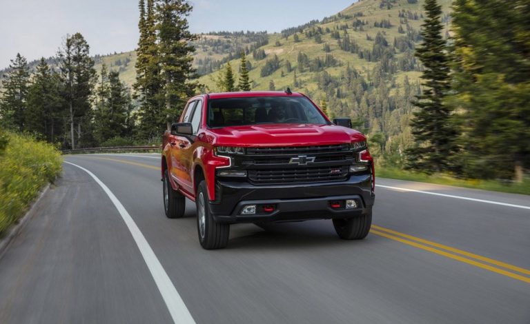 Chevrolet Silverado 2.7 Turbo. Se pone a la venta en Estados Unidos
