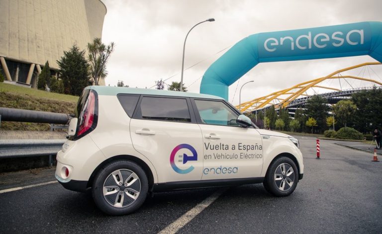 Vuelta a España eléctrica con Kia