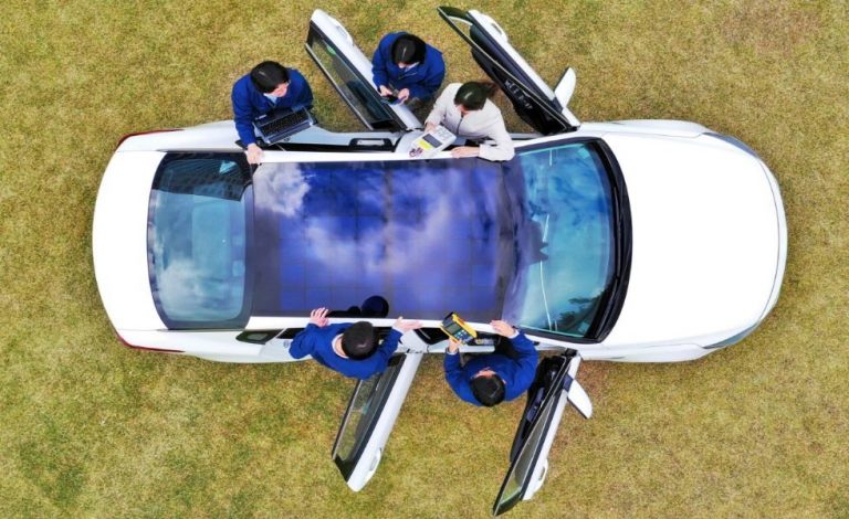 Hyundai. Presenta un nuevo sistema de carga solar