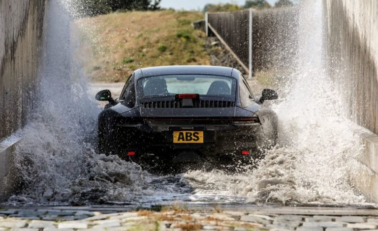 El nuevo Porsche 911 se somete a pruebas extremas