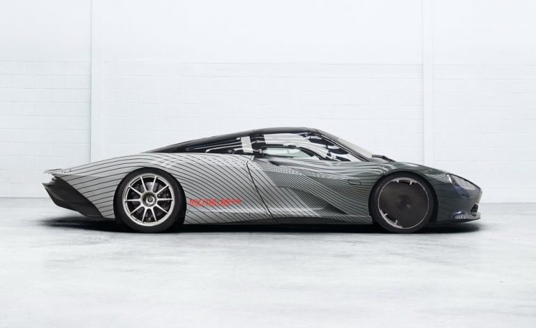 McLaren Speedtail. Se enfrenta a un largo año de pruebas