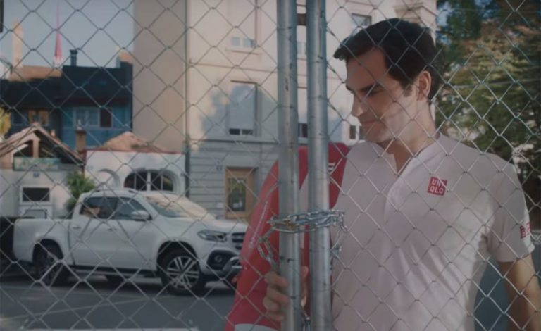 Roger Federer se entrena con el Mercedes Clase X