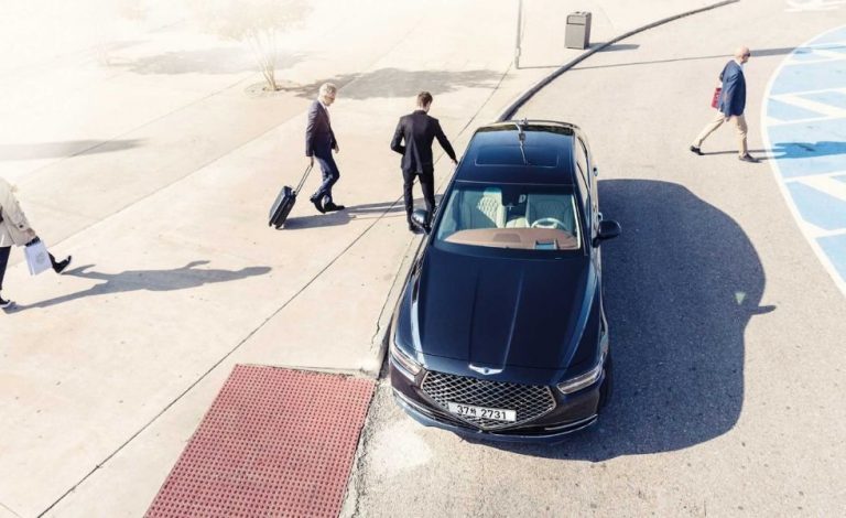 Genesis G90. Llega una nueva actualización con cambios estéticos