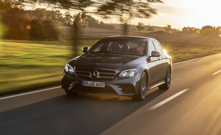 Mercedes E 300e. Un nuevo híbrido enchufable por 55.097 euros