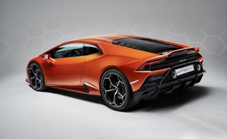 Lamborghini Huracán EVO. Desvelada su imagen antes de su llegada