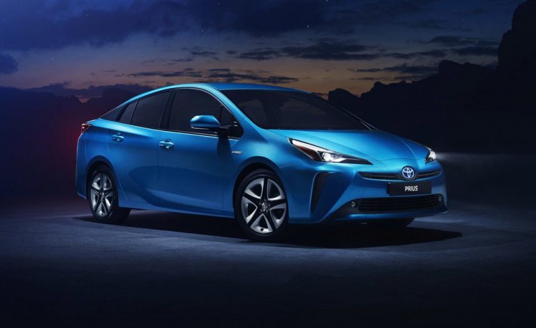 Toyota Prius AWD-i. Ahora con tracción a las cuatro ruedas