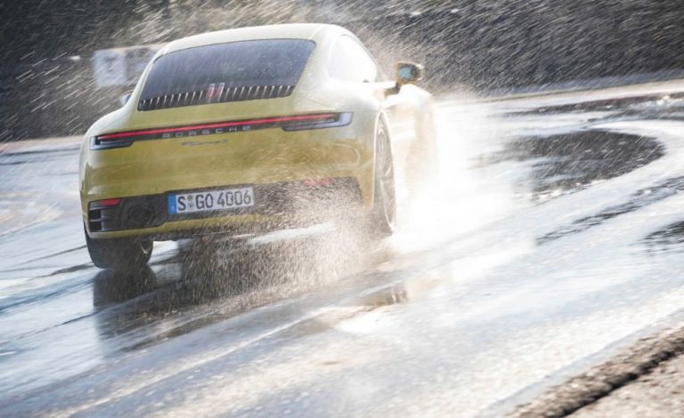 Porsche 911. Con un nuevo modo de conducción en mojado