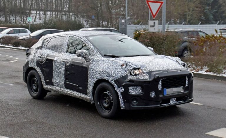 Ford Fiesta SUV. Podría llamarse Puma