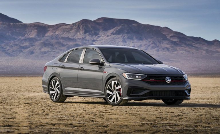 Volkswagen Jetta GLI. Un Golf GTI con cuatro puertas