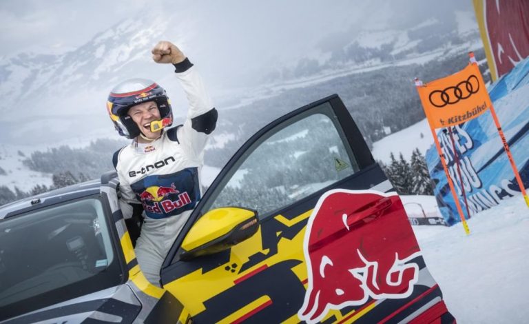 Audi e-tron extreme. Conquista la pista de esquí de Streif