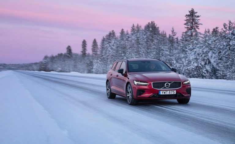 Conducimos el Volvo V60 T8. Seguro, dinámico y ecológico