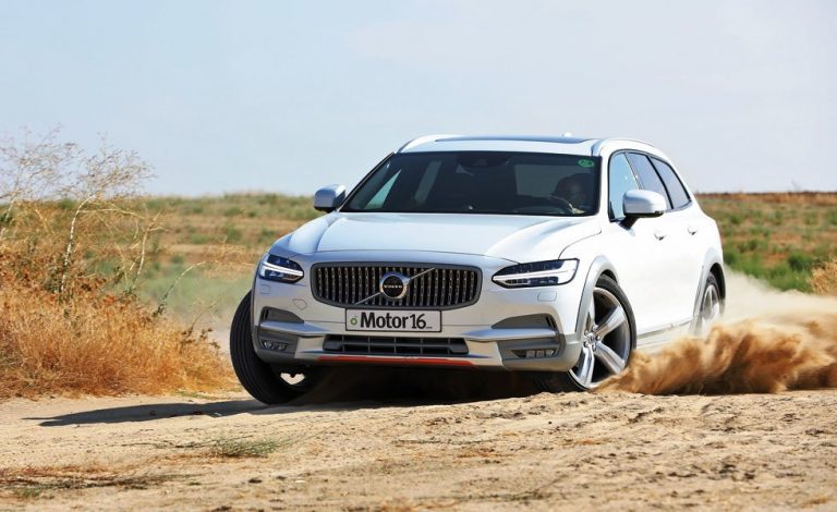 Volvo V90 Cross Country D4 Ocean Race. ¡Abran paso!