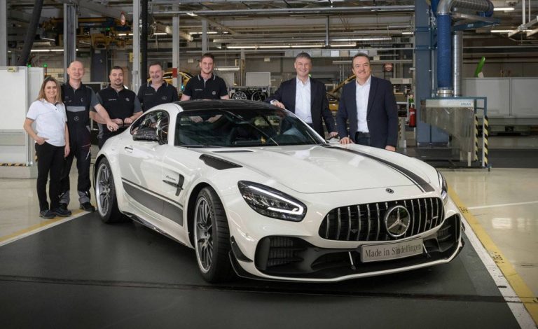 El primer Mercedes-AMG GT R Pro sale de Sindelfingen