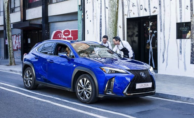 Lexus UX 250h: lanzamiento gastronómico