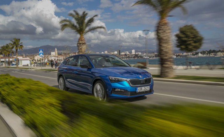 Conducimos el Skoda Scala. De primera