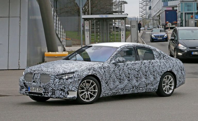 El Mercedes Clase S, más desnudo que nunca