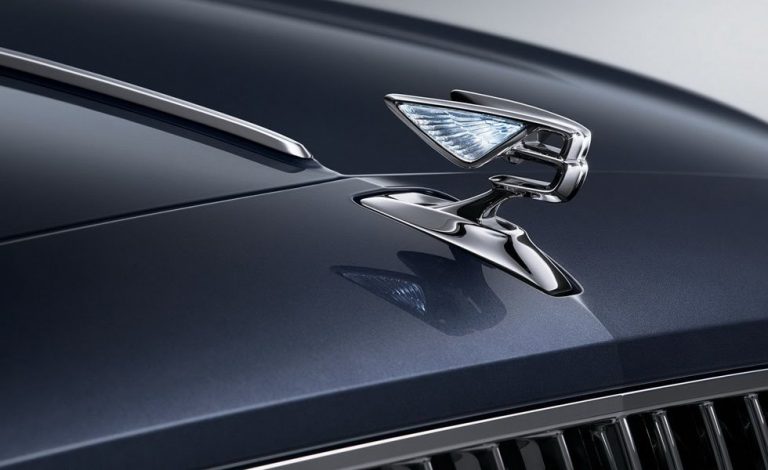 Bentley Flying Spur. Esta es la primera imagen oficial