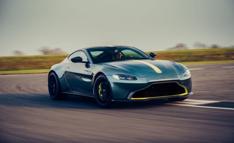 Aston Martin Vantage AMR. Ahora con cambio manual