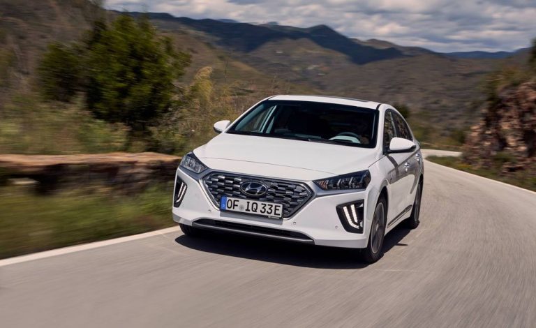 Hyundai IONIQ. Se actualizan sus tres eficientes versiones