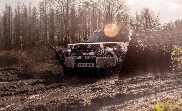 Los prototipos del Land Rover Defender llegan a África