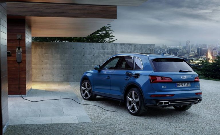 Audi Q5 55 TFSI e Quattro. Con mecánica híbrida enchufable