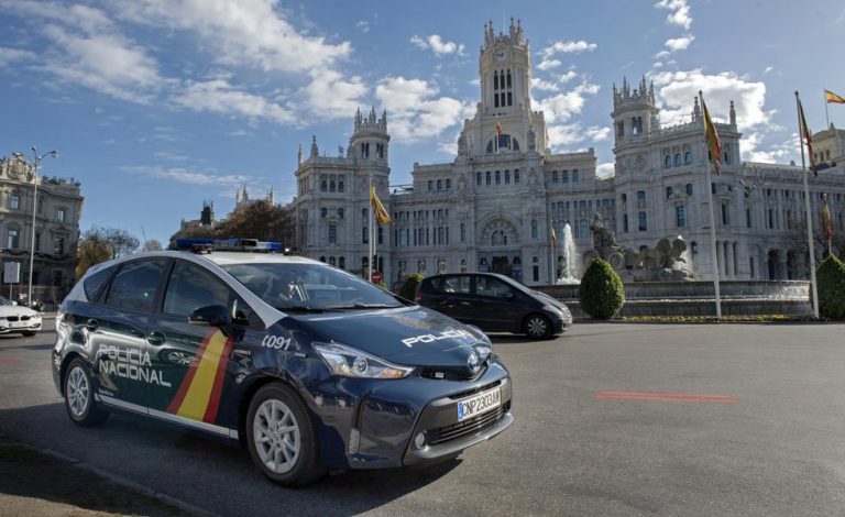 La Policía Nacional renueva su flota con 70 Toyota Prius+