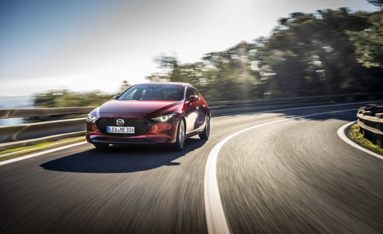 Mazda SkyActiv X. Gasta solo 5,4 l/100 km