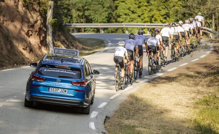 Hyundai sigue protegiendo a los ciclistas
