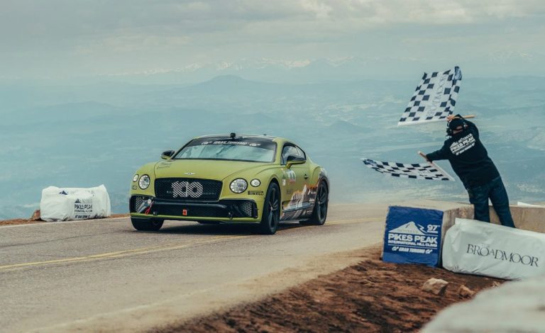 Bentley Continental GT. El coche más rápido en Pikes Peak