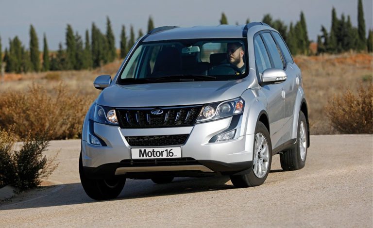 Mahindra XUV 500 FWD W8. El poder del dinero