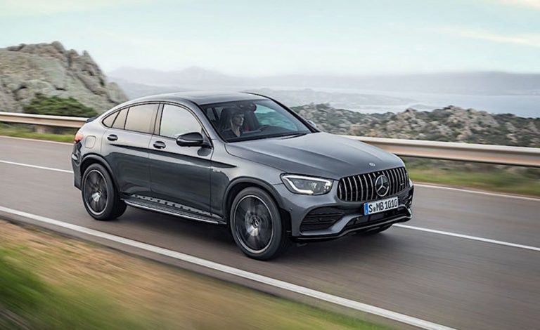 El Mercedes-AMG GLC 43 4Matic de 2020 llega con 385 CV a sus espaldas.