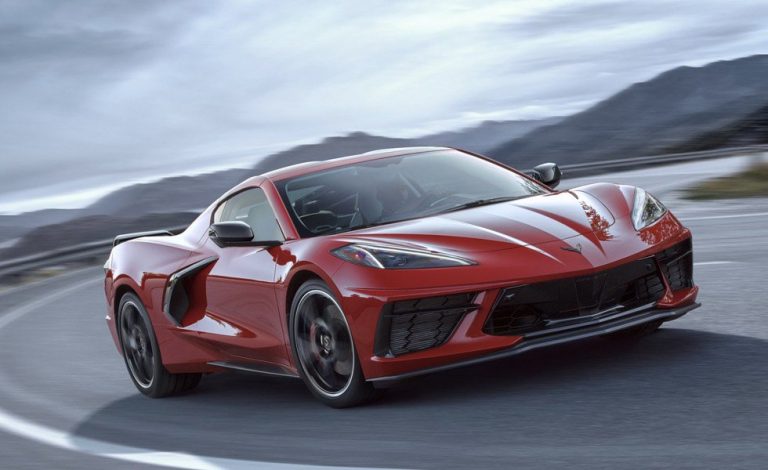 Este es el nuevo Corvette C8. El primero con motor central