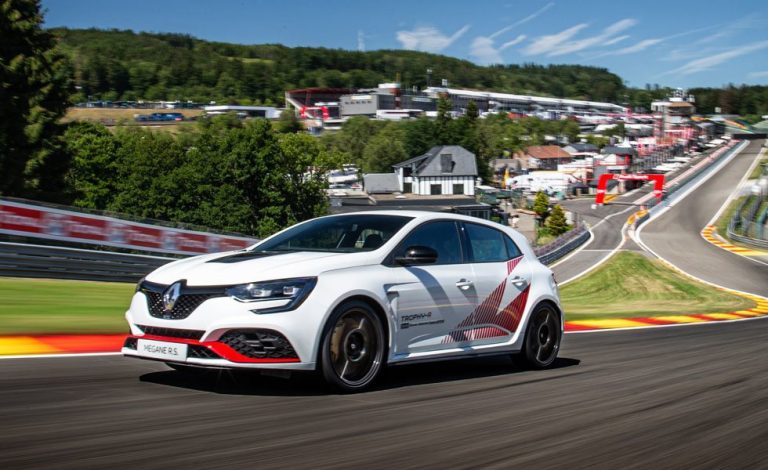 Megane R.S Trophy R. Récord en Spa-Francorchamps