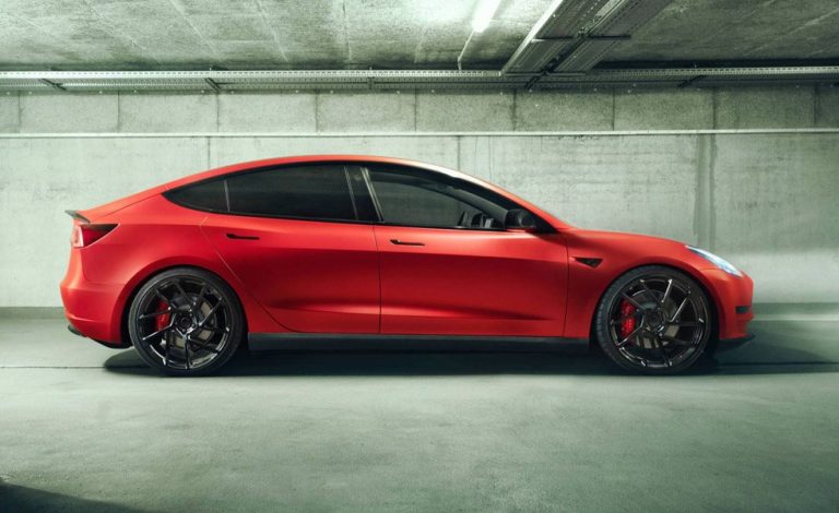 Tesla Model 3. Modificado por Novitec