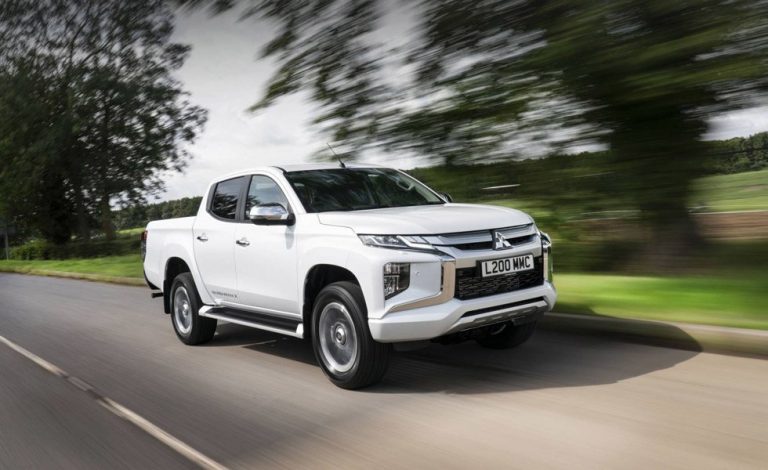 Mitsubishi L200. Su sexta generación ya está disponible en el Reino Unido