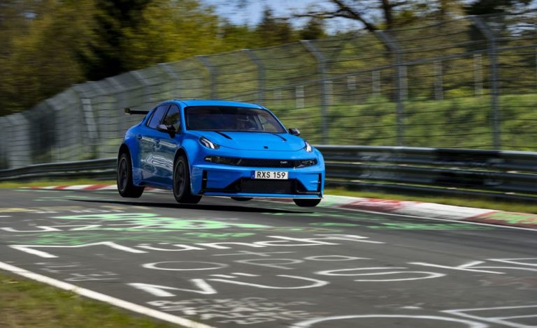 Lynk & Co 03 Cyan Concept. Pulveriza dos récord en Nürburgring