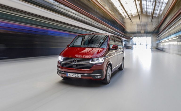 Conducimos el nuevo Volkswagen T6.1. Camaleónico