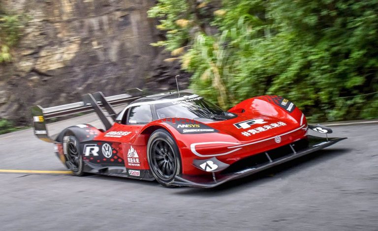 Volkswagen ID.R. Primer récord en el monte Tianmen