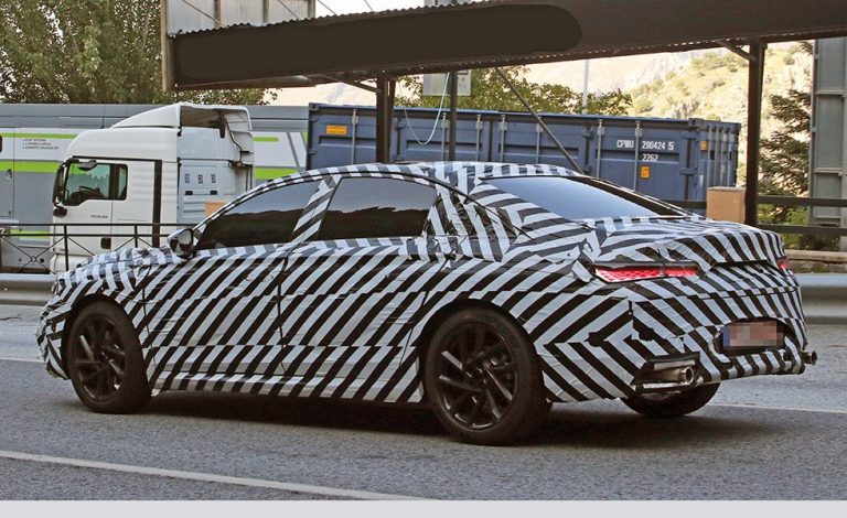 DS 8. Una berlina de lujo francesa, rival para los alemanes