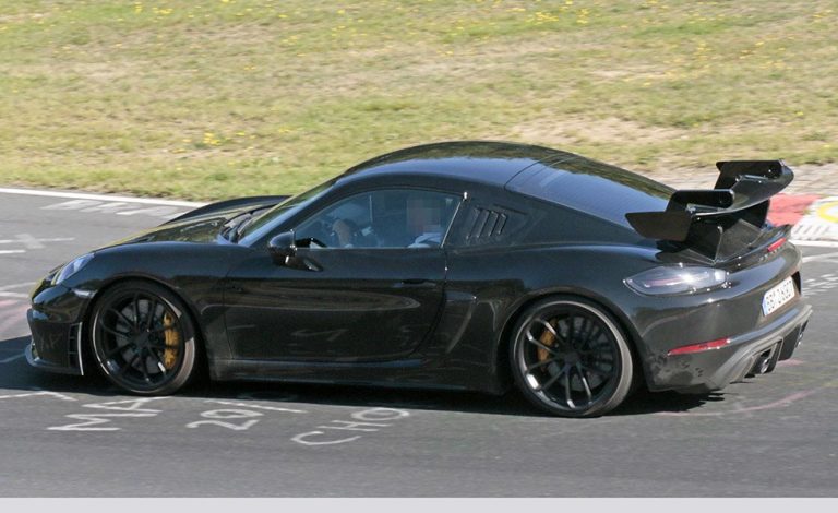 Porsche Cayman GT4 RS. En su habitat natural