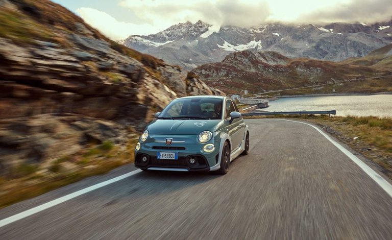 Abarth 695 70° Anniversario. Una nueva edición muy especial