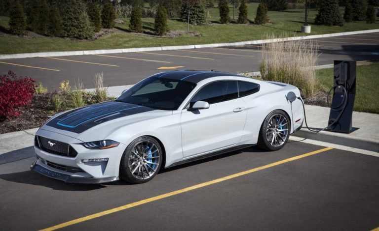 Ford Mustang Lithium. Una versión eléctrica ideada junto a Webasto